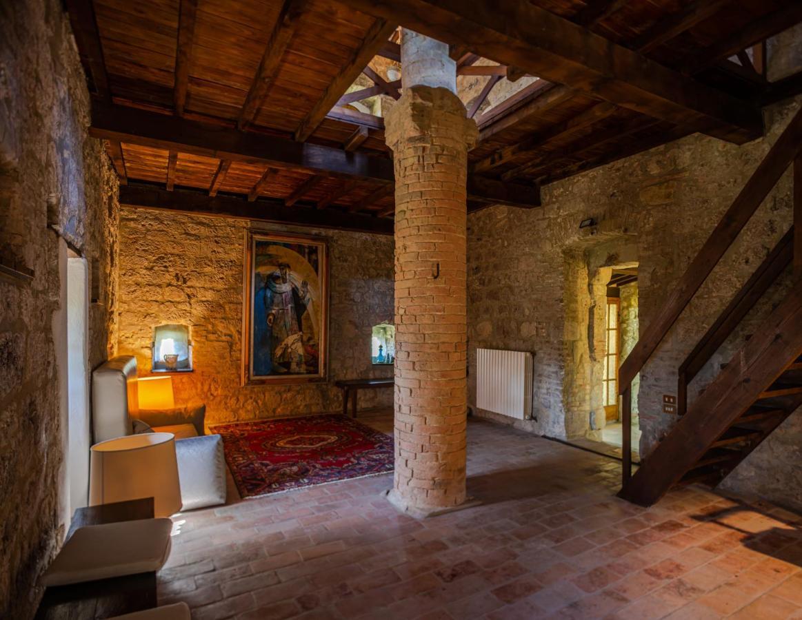 B&B La Torre - Fattoria Di Larniano San Gimignano Bagian luar foto