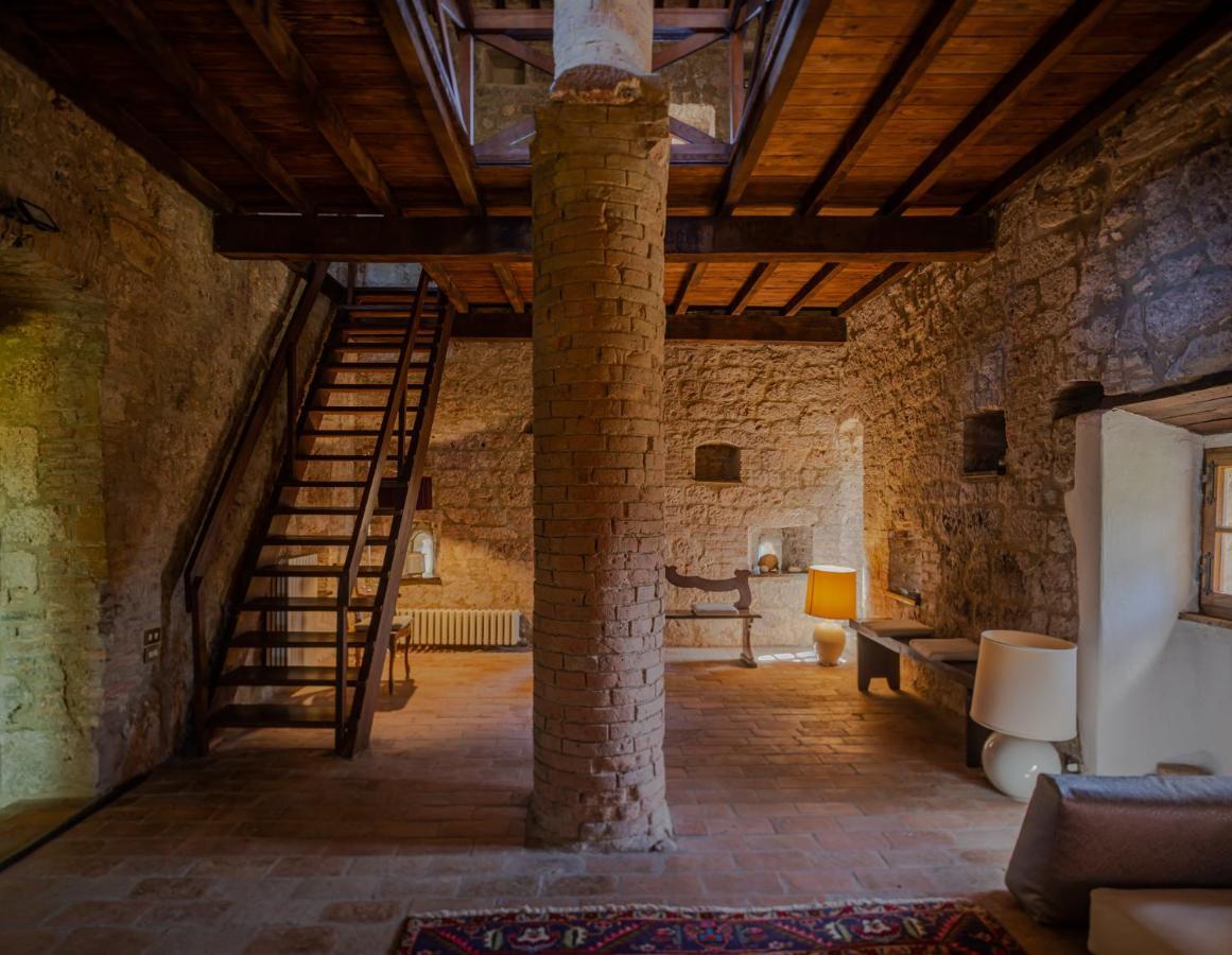 B&B La Torre - Fattoria Di Larniano San Gimignano Bagian luar foto