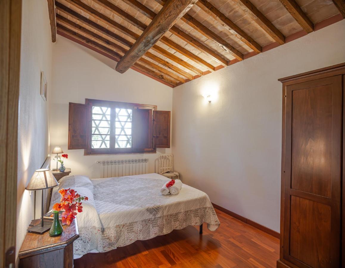 B&B La Torre - Fattoria Di Larniano San Gimignano Bagian luar foto